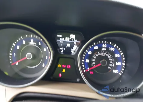 2013 Hyundai Elantra Limited из США, поврежденный, VIN 5NPDH4AE1DH168637